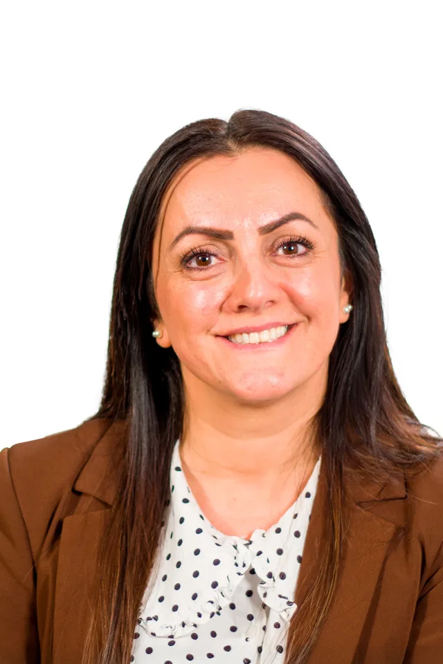 Nurten Mai