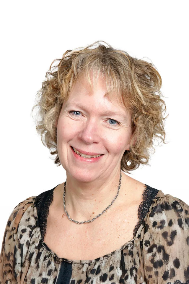 Tina Vest